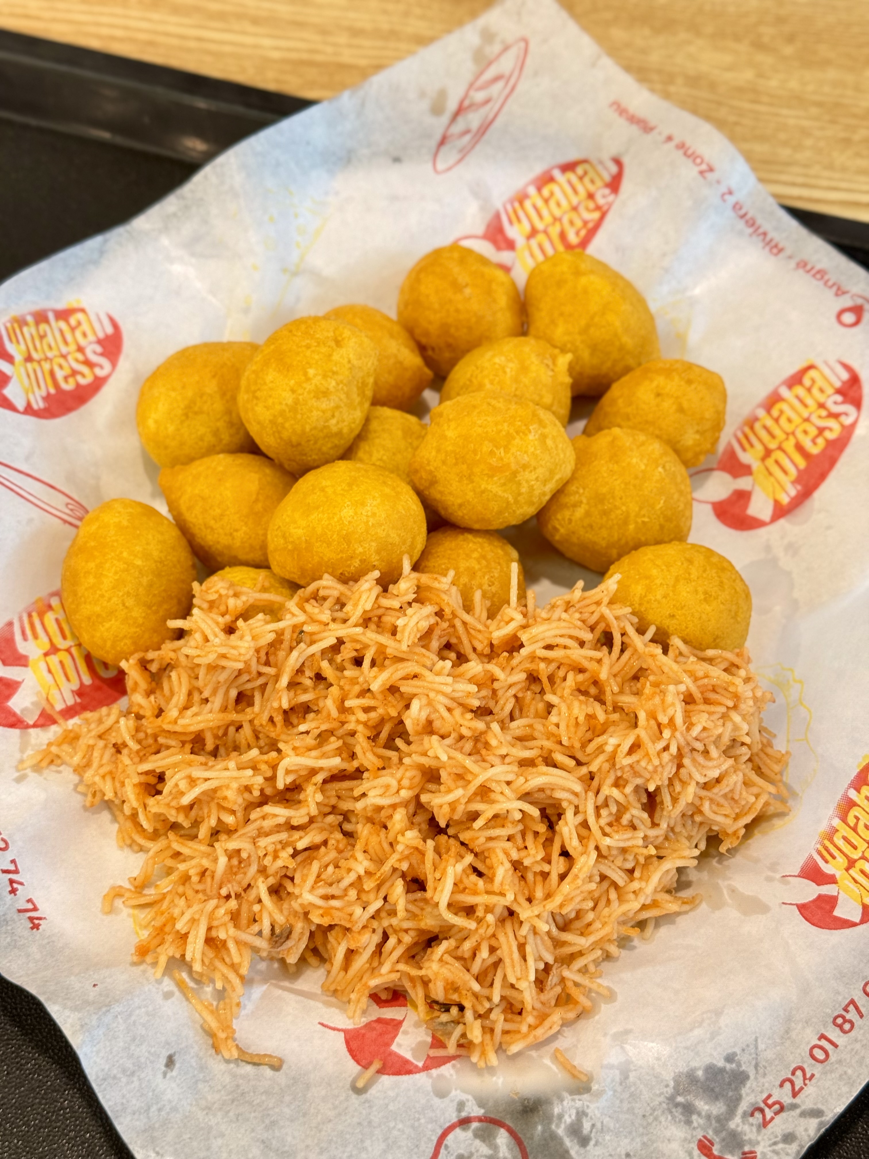 Jaune jaune + jus de bissap